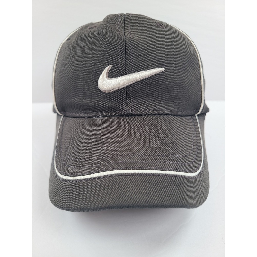Nike Golf Hat Mens Gray Embroidered Swoosh Contrast Piping Fitted Baseball Cap